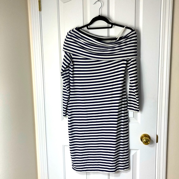 ☀️HOST PICK☀️Club Monaco Striped Off the Shoulder Dress - Picture 3 of 6